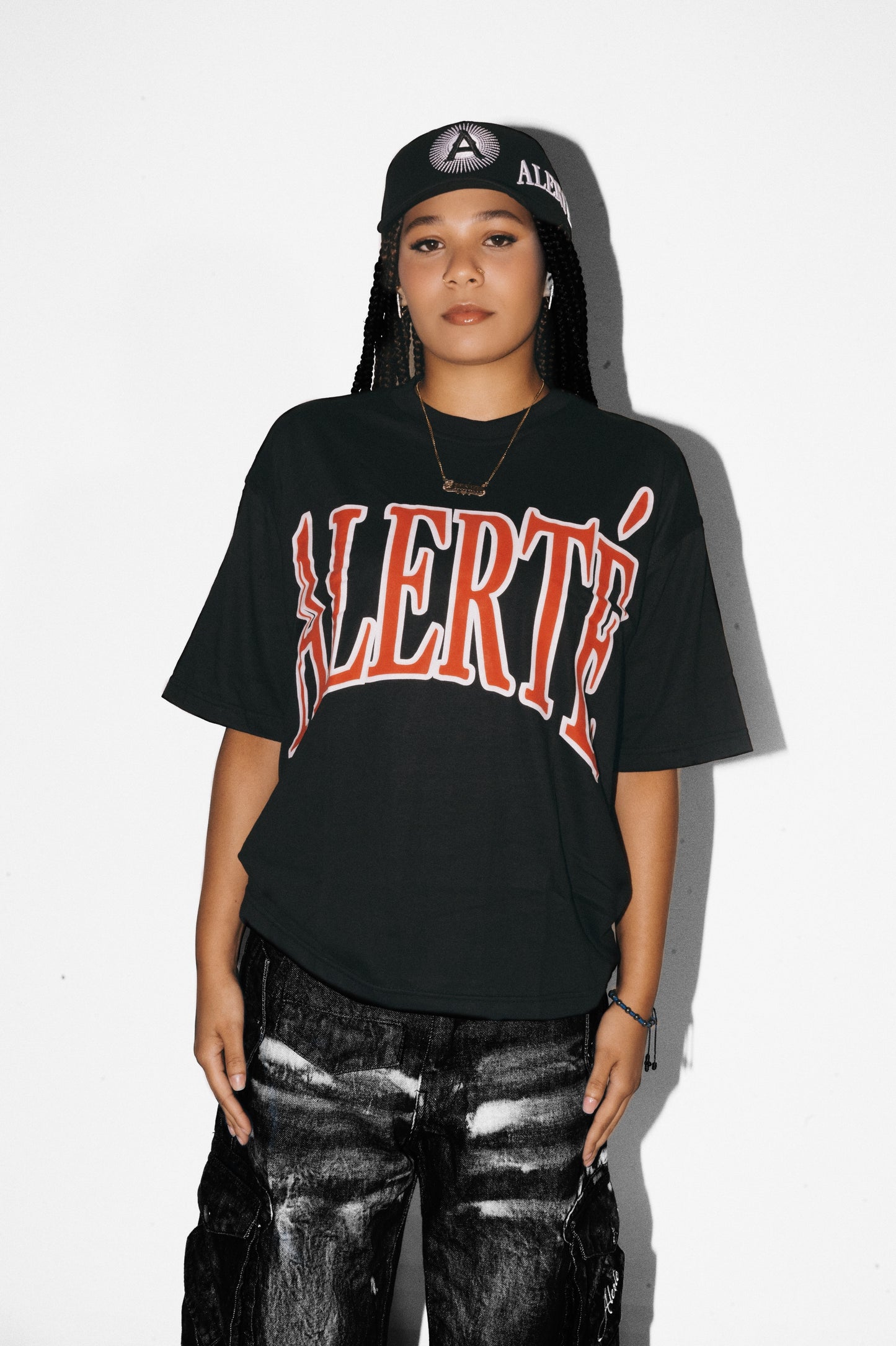 Black big Alerté logo T-shirt